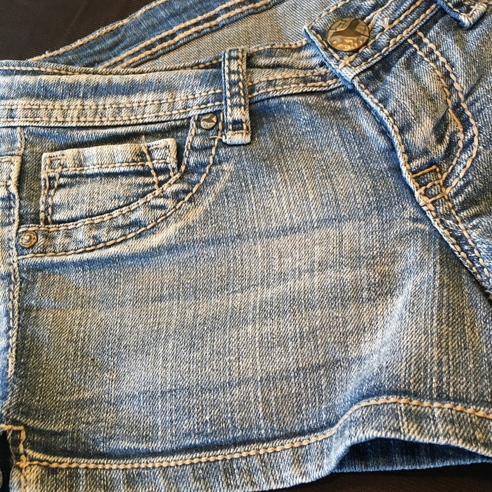 Denim Shorts - Picture 4 of 4